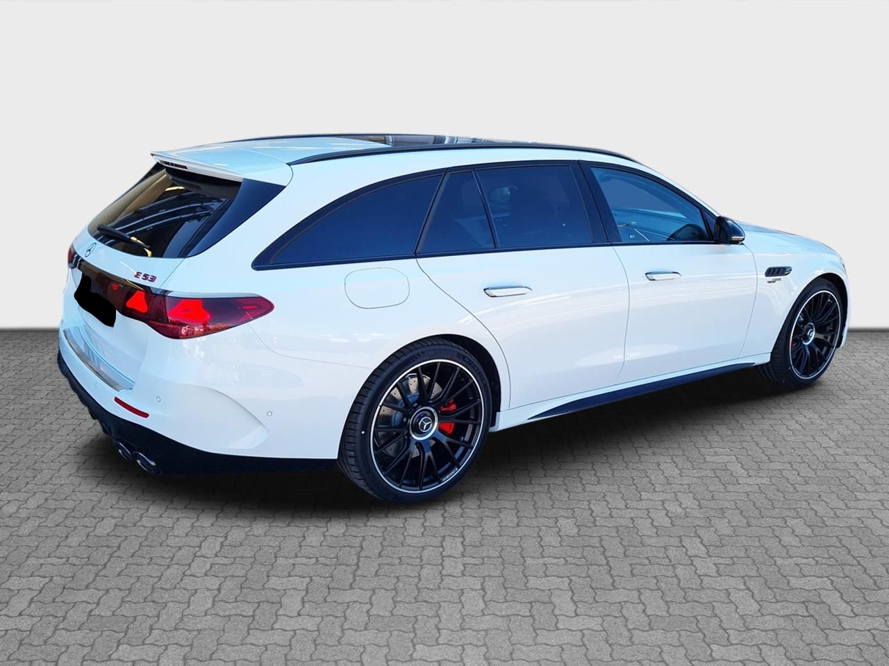 MERCEDES E 53 AMG HYBRID 4MATIC KOMBI | SKLADEM | ČESKÉ PŘEDVÁDĚCÍ AUTO | NOVÝ MODEL | SPORTOVNĚ LUXUSNÍ KOMBÍK | HYBRID 585 KONÍ | BÍLÁ METALÍZA | ČERNO - BÍLÁ KŮŽE | MAXIMÁLNÍ VÝBAVA | VIP SLEVA | IHNED K PŘEDÁNÍ | NÁKUP ONLINE | AUTOiBUY.com